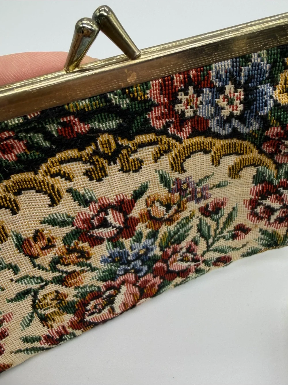 Vintage Victorian Floral Tapestry Kisslock Purse Set